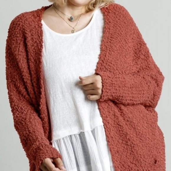 Sunset Cardigan - Plus - Picture 2 of 6